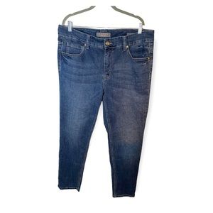 Melissa McCarthy Seven7 straight leg jeans